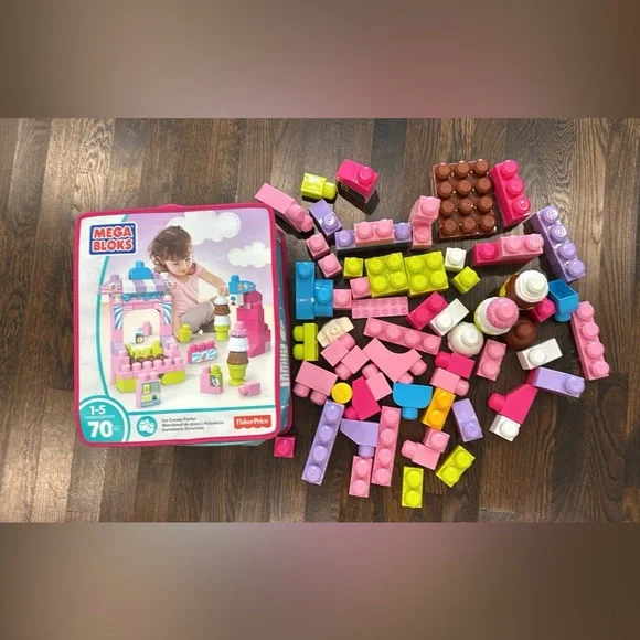 Fisher Price Mega Bloks Ice Cream Parlor Building Set. - Picture 2 of 2